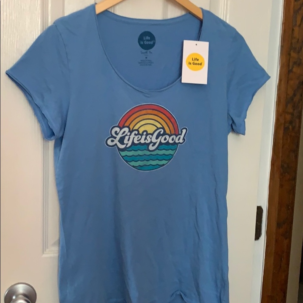 NWT Life Is Good Smooth Tee, Size Medium